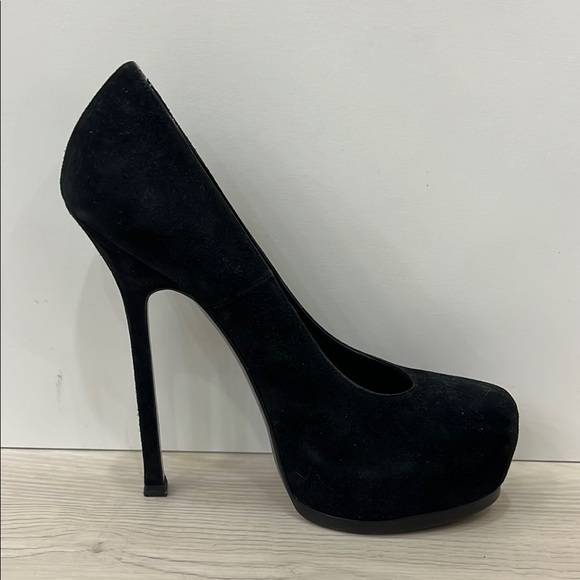 Yves Saint Laurent Black Suede Heels - Picture 5 of 8
